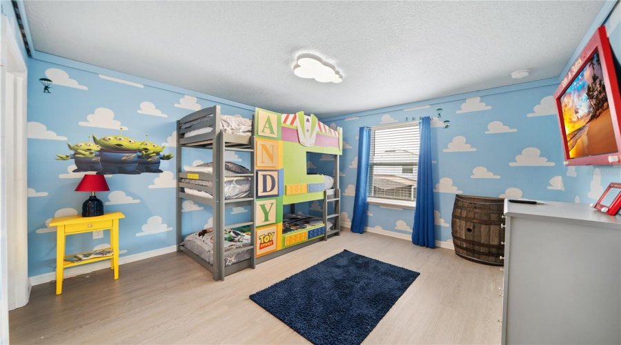 DAVENPORT, Florida 33897, 7 Bedrooms Bedrooms, ,5 BathroomsBathrooms,Residential,For Sale,LILAC,0,MFRO6413915