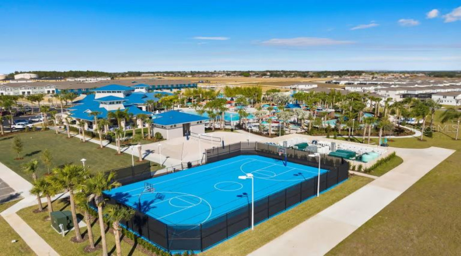 DAVENPORT, Florida 33897, 7 Bedrooms Bedrooms, ,5 BathroomsBathrooms,Residential,For Sale,LILAC,0,MFRO6413915