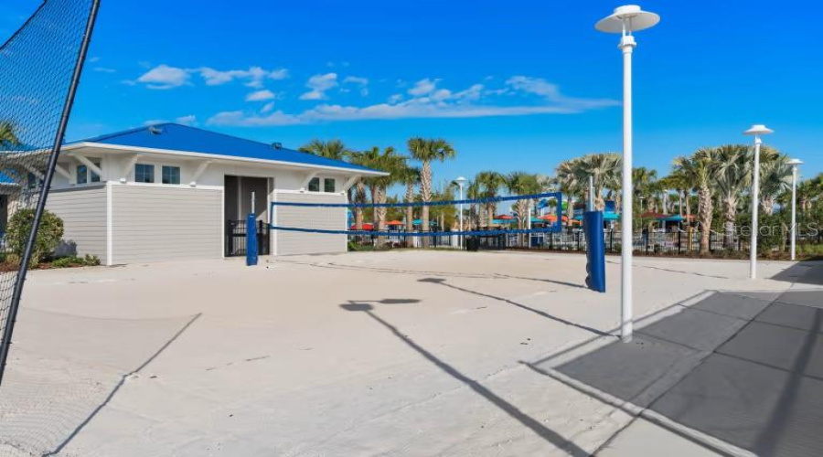 DAVENPORT, Florida 33897, 7 Bedrooms Bedrooms, ,5 BathroomsBathrooms,Residential,For Sale,LILAC,0,MFRO6413915