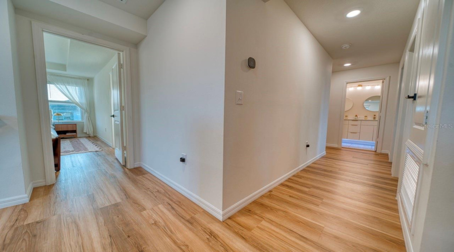 DAVENPORT, Florida 33896, 5 Bedrooms Bedrooms, ,3 BathroomsBathrooms,Residential,For Sale,ALVANLEY,0,MFRS5150569