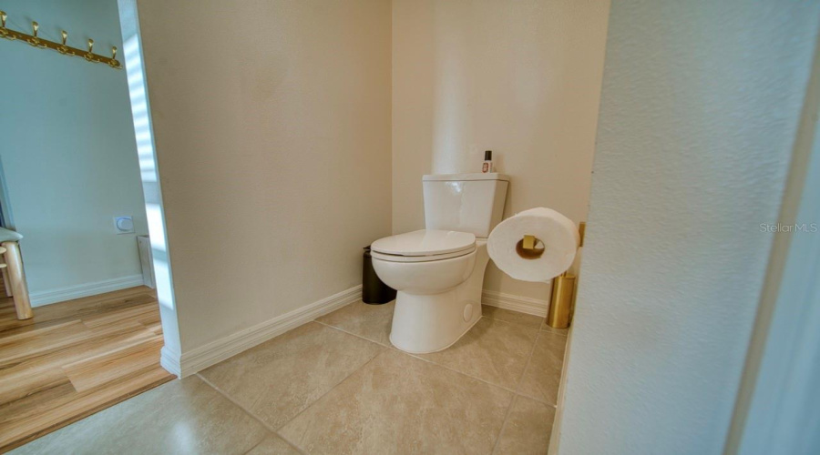 DAVENPORT, Florida 33896, 5 Bedrooms Bedrooms, ,3 BathroomsBathrooms,Residential,For Sale,ALVANLEY,0,MFRS5150569