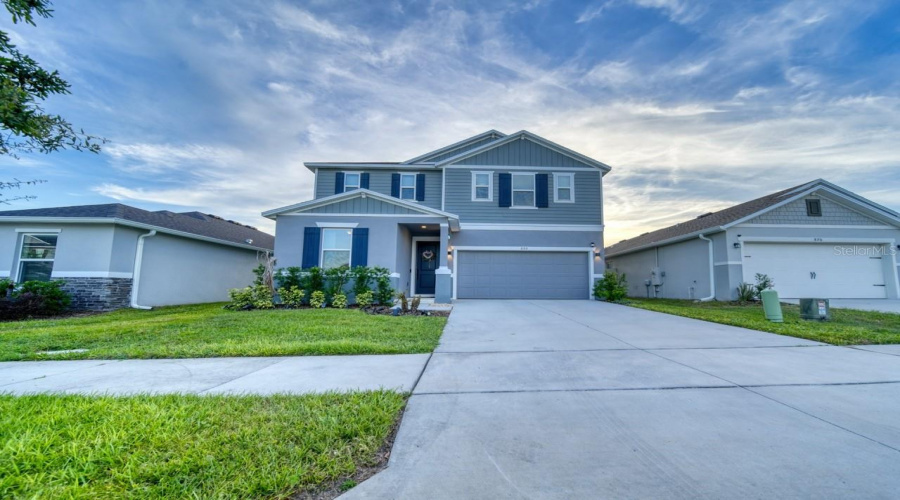 DAVENPORT, Florida 33896, 5 Bedrooms Bedrooms, ,3 BathroomsBathrooms,Residential,For Sale,ALVANLEY,0,MFRS5150569