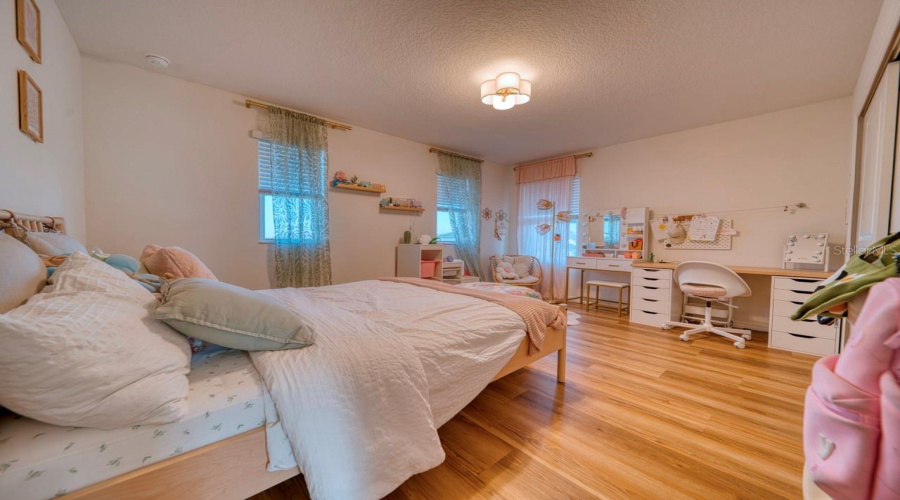 DAVENPORT, Florida 33896, 5 Bedrooms Bedrooms, ,3 BathroomsBathrooms,Residential,For Sale,ALVANLEY,0,MFRS5150569