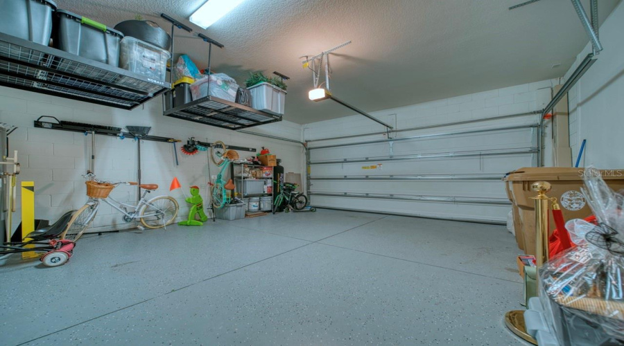 DAVENPORT, Florida 33896, 5 Bedrooms Bedrooms, ,3 BathroomsBathrooms,Residential,For Sale,ALVANLEY,0,MFRS5150569
