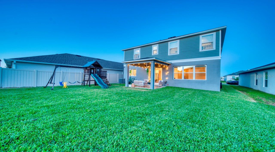DAVENPORT, Florida 33896, 5 Bedrooms Bedrooms, ,3 BathroomsBathrooms,Residential,For Sale,ALVANLEY,0,MFRS5150569