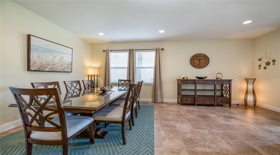 KISSIMMEE, Florida 34747, 5 Bedrooms Bedrooms, ,5 BathroomsBathrooms,Residential,For Sale,BANYON,0,MFRS5151502