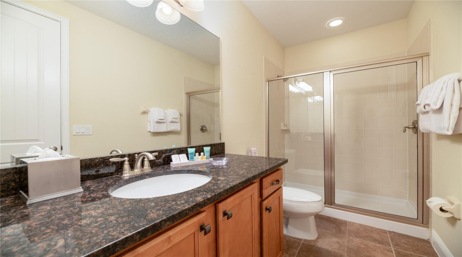 KISSIMMEE, Florida 34747, 5 Bedrooms Bedrooms, ,5 BathroomsBathrooms,Residential,For Sale,BANYON,0,MFRS5151502