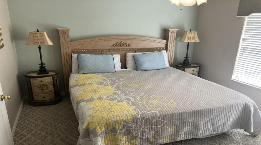 DAVENPORT, Florida 33897, 5 Bedrooms Bedrooms, ,4 BathroomsBathrooms,Residential,For Sale,SOLANA,0,MFRTB8516008