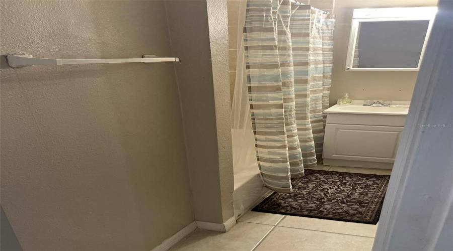 DAVENPORT, Florida 33897, 5 Bedrooms Bedrooms, ,4 BathroomsBathrooms,Residential,For Sale,SOLANA,0,MFRTB8516008