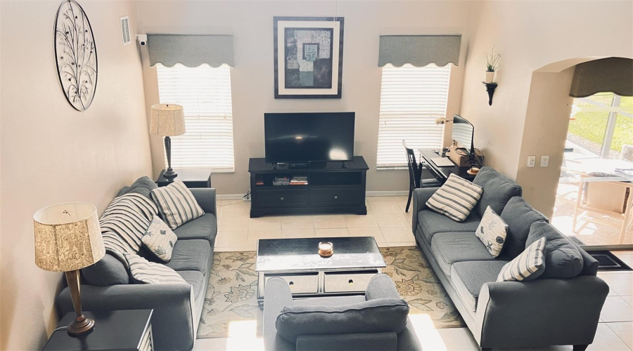 DAVENPORT, Florida 33897, 5 Bedrooms Bedrooms, ,4 BathroomsBathrooms,Residential,For Sale,SOLANA,0,MFRTB8516008