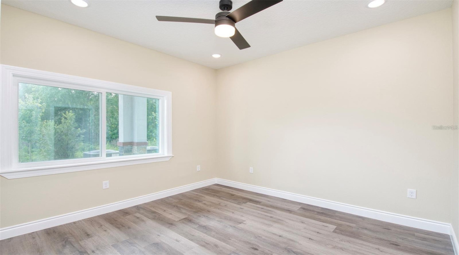 DAVENPORT, Florida 33837, 4 Bedrooms Bedrooms, ,3 BathroomsBathrooms,Residential,For Sale,BRENT WOOD,0,MFRTB8515408