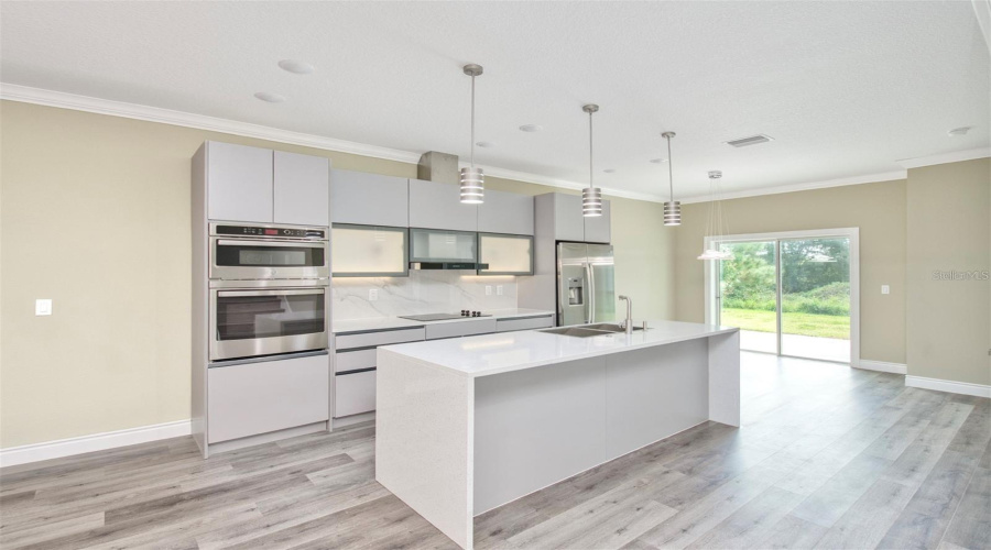 DAVENPORT, Florida 33837, 4 Bedrooms Bedrooms, ,3 BathroomsBathrooms,Residential,For Sale,BRENT WOOD,0,MFRTB8515408
