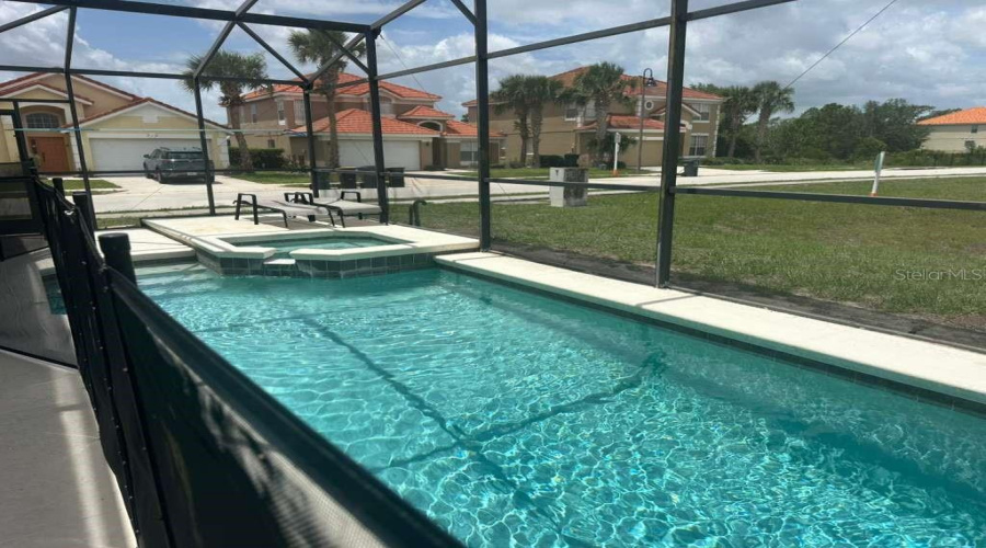 DAVENPORT, Florida 33837, 5 Bedrooms Bedrooms, ,3 BathroomsBathrooms,Residential,For Sale,MIRO,0,MFRS5151466