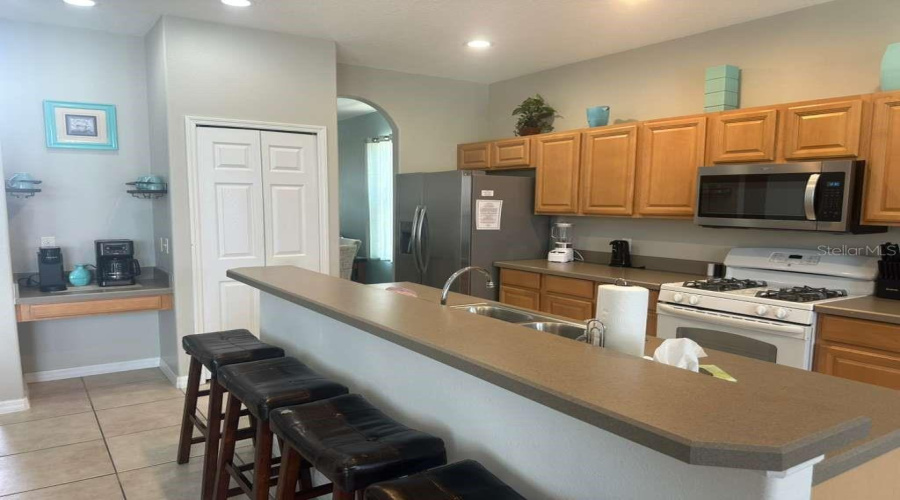 DAVENPORT, Florida 33837, 5 Bedrooms Bedrooms, ,3 BathroomsBathrooms,Residential,For Sale,MIRO,0,MFRS5151466