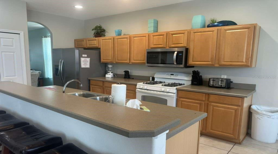 DAVENPORT, Florida 33837, 5 Bedrooms Bedrooms, ,3 BathroomsBathrooms,Residential,For Sale,MIRO,0,MFRS5151466