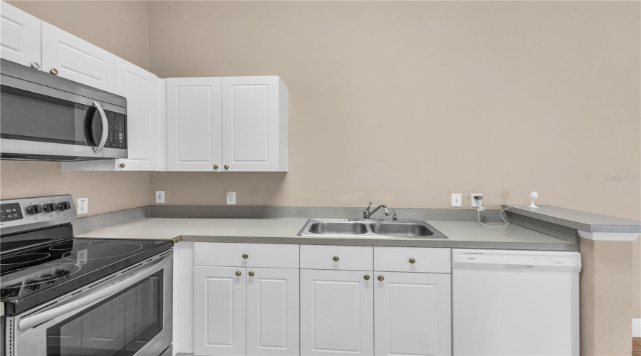 KISSIMMEE, Florida 34747, 3 Bedrooms Bedrooms, ,2 BathroomsBathrooms,Residential,For Sale,GRAND PALMS,0,MFRO6414851