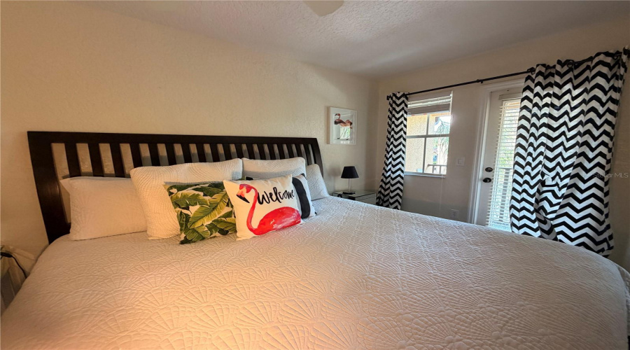 DAVENPORT, Florida 33897, 3 Bedrooms Bedrooms, ,3 BathroomsBathrooms,Residential,For Sale,CALABRIA,0,MFRO6414272