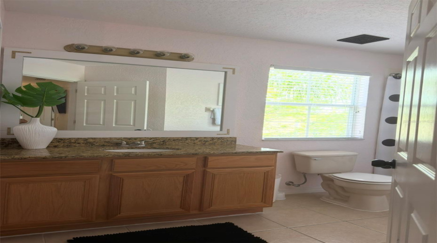 DAVENPORT, Florida 33897, 3 Bedrooms Bedrooms, ,3 BathroomsBathrooms,Residential,For Sale,CALABRIA,0,MFRO6414272