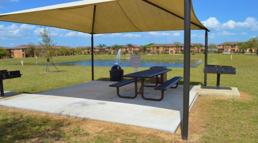 DAVENPORT, Florida 33897, 3 Bedrooms Bedrooms, ,3 BathroomsBathrooms,Residential,For Sale,CALABRIA,0,MFRO6414272