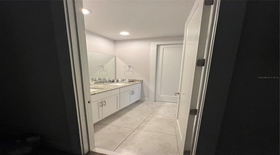 KISSIMMEE, Florida 34746, 4 Bedrooms Bedrooms, ,3 BathroomsBathrooms,Residential,For Sale,ARISHA,0,MFRO6414638