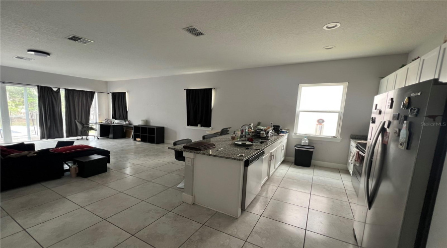 KISSIMMEE, Florida 34746, 4 Bedrooms Bedrooms, ,3 BathroomsBathrooms,Residential,For Sale,ARISHA,0,MFRO6414638