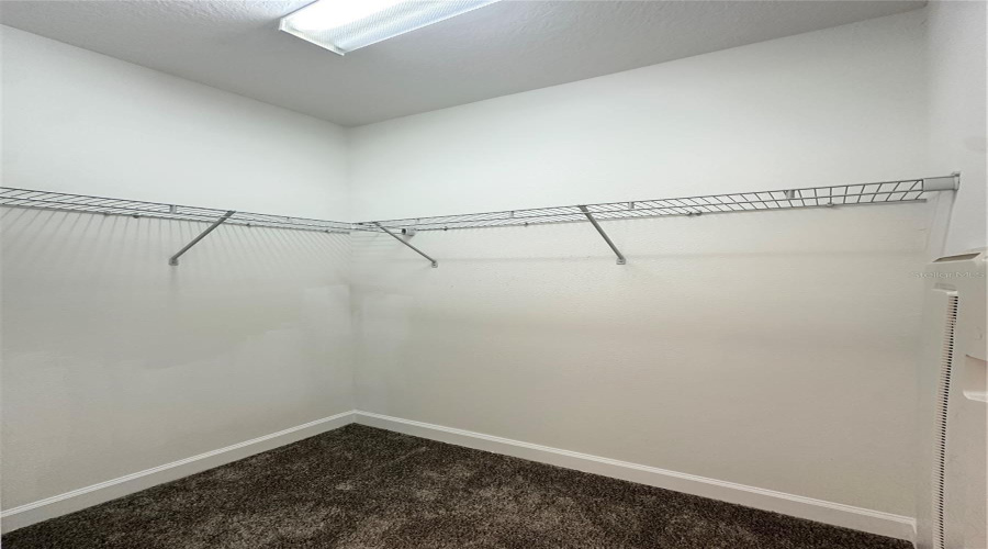 KISSIMMEE, Florida 34746, 4 Bedrooms Bedrooms, ,3 BathroomsBathrooms,Residential,For Sale,TITLE,0,MFRO6415126