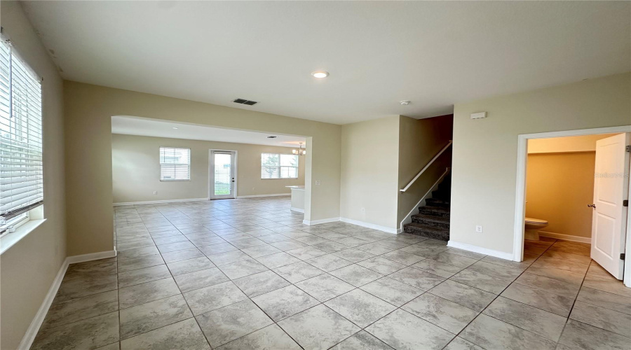 KISSIMMEE, Florida 34746, 4 Bedrooms Bedrooms, ,3 BathroomsBathrooms,Residential,For Sale,TITLE,0,MFRO6415126