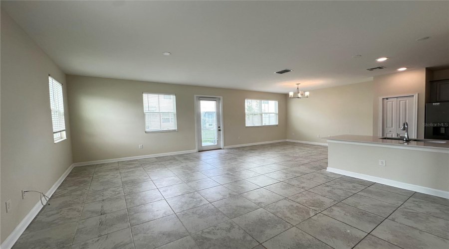 KISSIMMEE, Florida 34746, 4 Bedrooms Bedrooms, ,3 BathroomsBathrooms,Residential,For Sale,TITLE,0,MFRO6415126