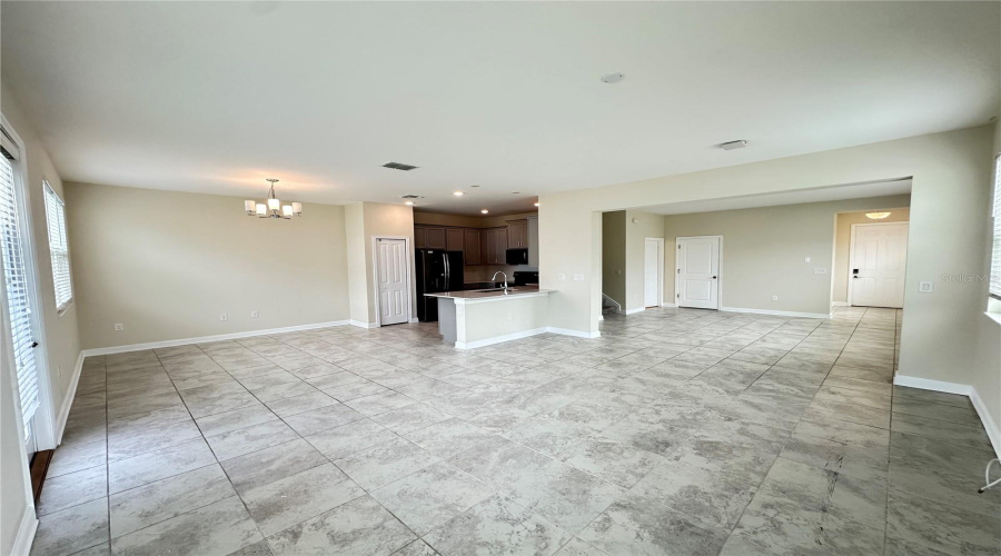 KISSIMMEE, Florida 34746, 4 Bedrooms Bedrooms, ,3 BathroomsBathrooms,Residential,For Sale,TITLE,0,MFRO6415126