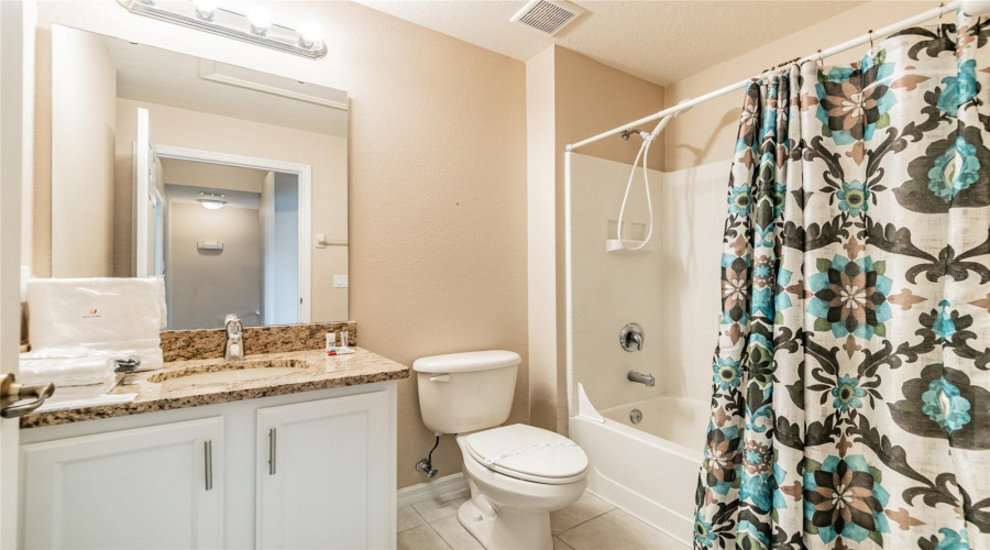 KISSIMMEE, Florida 34746, 3 Bedrooms Bedrooms, ,2 BathroomsBathrooms,Residential,For Sale,ALBERTO,0,MFRO6300872
