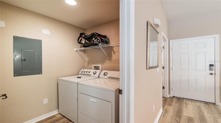 KISSIMMEE, Florida 34746, 3 Bedrooms Bedrooms, ,2 BathroomsBathrooms,Residential,For Sale,ALBERTO,0,MFRO6300872