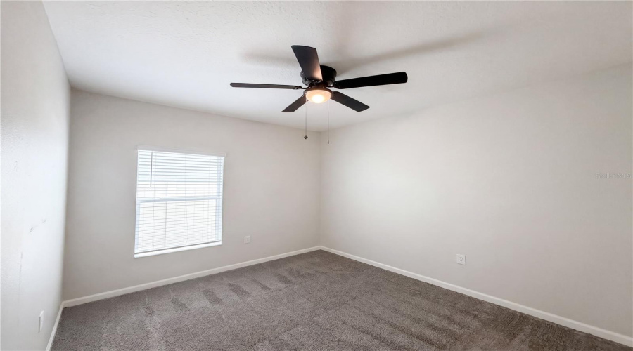 DAVENPORT, Florida 33837, 3 Bedrooms Bedrooms, ,2 BathroomsBathrooms,Residential,For Sale,BURNEY FALLS,0,MFRO6412703