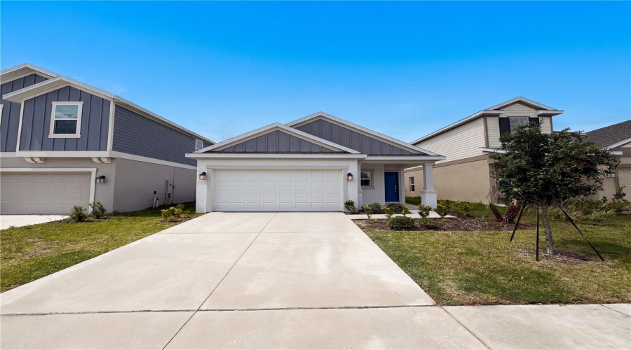 DAVENPORT, Florida 33837, 3 Bedrooms Bedrooms, ,2 BathroomsBathrooms,Residential,For Sale,BURNEY FALLS,0,MFRO6412703