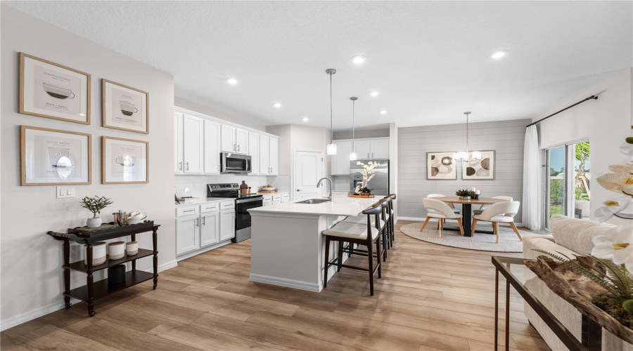 DAVENPORT, Florida 33837, 4 Bedrooms Bedrooms, ,2 BathroomsBathrooms,Residential,For Sale,ROLLING RIDGE,0,MFRO6415218