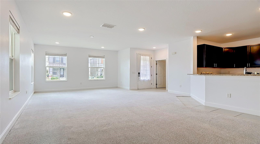 DAVENPORT, Florida 33837, 3 Bedrooms Bedrooms, ,2 BathroomsBathrooms,Residential,For Sale,BOYDFIELD,0,MFRG5113453