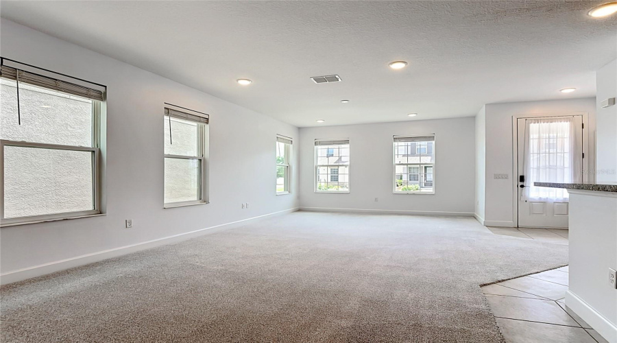 DAVENPORT, Florida 33837, 3 Bedrooms Bedrooms, ,2 BathroomsBathrooms,Residential,For Sale,BOYDFIELD,0,MFRG5113453