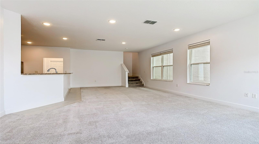 DAVENPORT, Florida 33837, 3 Bedrooms Bedrooms, ,2 BathroomsBathrooms,Residential,For Sale,BOYDFIELD,0,MFRG5113453