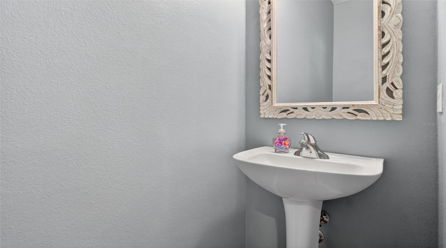 Powder Room WC