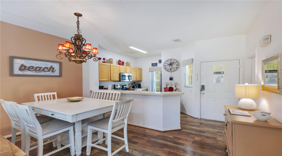 KISSIMMEE, Florida 34747, 3 Bedrooms Bedrooms, ,2 BathroomsBathrooms,Residential,For Sale,CRYSTAL COVE,0,MFRO6415189