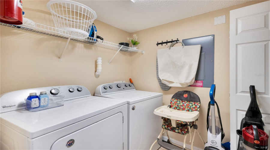 KISSIMMEE, Florida 34747, 3 Bedrooms Bedrooms, ,2 BathroomsBathrooms,Residential,For Sale,CRYSTAL COVE,0,MFRO6415189