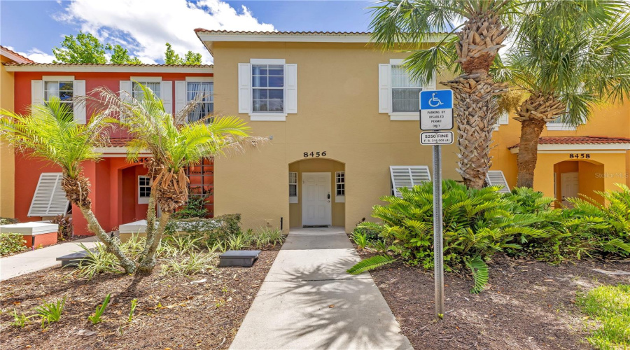 KISSIMMEE, Florida 34747, 3 Bedrooms Bedrooms, ,2 BathroomsBathrooms,Residential,For Sale,CRYSTAL COVE,0,MFRO6415189