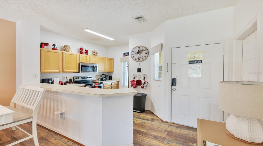 KISSIMMEE, Florida 34747, 3 Bedrooms Bedrooms, ,2 BathroomsBathrooms,Residential,For Sale,CRYSTAL COVE,0,MFRO6415189