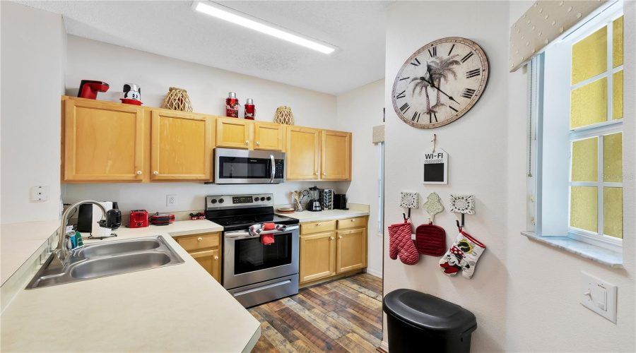 KISSIMMEE, Florida 34747, 3 Bedrooms Bedrooms, ,2 BathroomsBathrooms,Residential,For Sale,CRYSTAL COVE,0,MFRO6415189