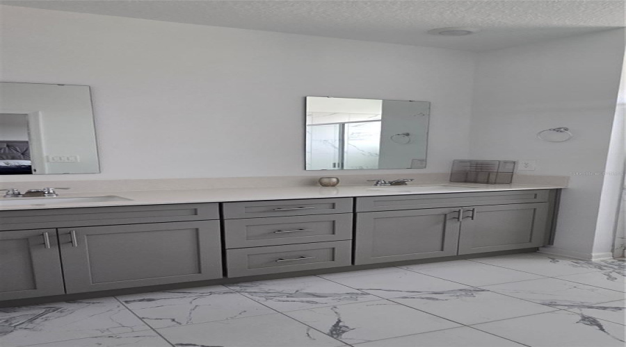 KISSIMMEE, Florida 34747, 3 Bedrooms Bedrooms, ,2 BathroomsBathrooms,Residential,For Sale,STONE CREEK,0,MFRS5151417