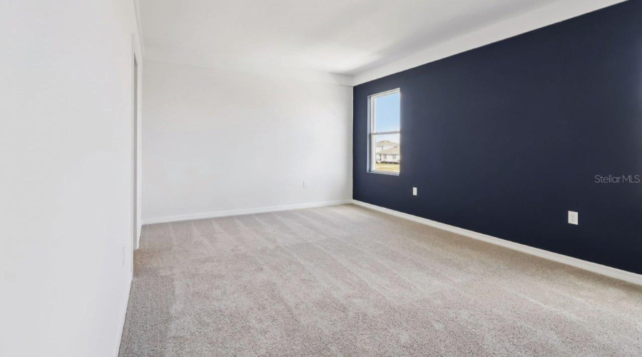 DAVENPORT, Florida 33837, 5 Bedrooms Bedrooms, ,3 BathroomsBathrooms,Residential,For Sale,LIMEKLIN FALLS,0,MFRO6415396