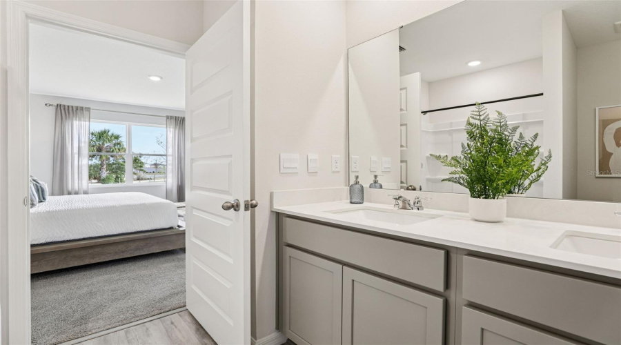DAVENPORT, Florida 33837, 3 Bedrooms Bedrooms, ,2 BathroomsBathrooms,Residential,For Sale,LIMEKLIN FALLS,0,MFRO6415383