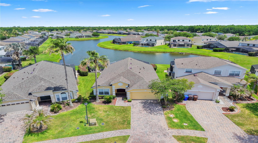 KISSIMMEE, Florida 34746, 4 Bedrooms Bedrooms, ,2 BathroomsBathrooms,Residential,For Sale,CUMBRIAN LAKES,0,MFRO6415416