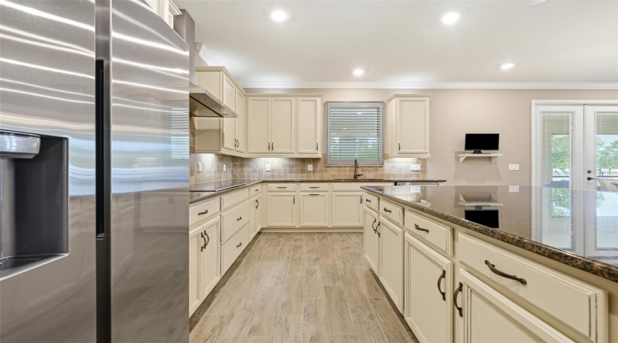 ORLANDO, Florida 32836, 4 Bedrooms Bedrooms, ,4 BathroomsBathrooms,Residential,For Sale,LUDINGTON,0,MFRO6412891