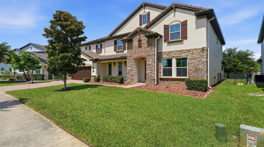 ORLANDO, Florida 32836, 4 Bedrooms Bedrooms, ,4 BathroomsBathrooms,Residential,For Sale,LUDINGTON,0,MFRO6412891