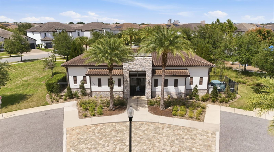 ORLANDO, Florida 32836, 4 Bedrooms Bedrooms, ,4 BathroomsBathrooms,Residential,For Sale,LUDINGTON,0,MFRO6412891